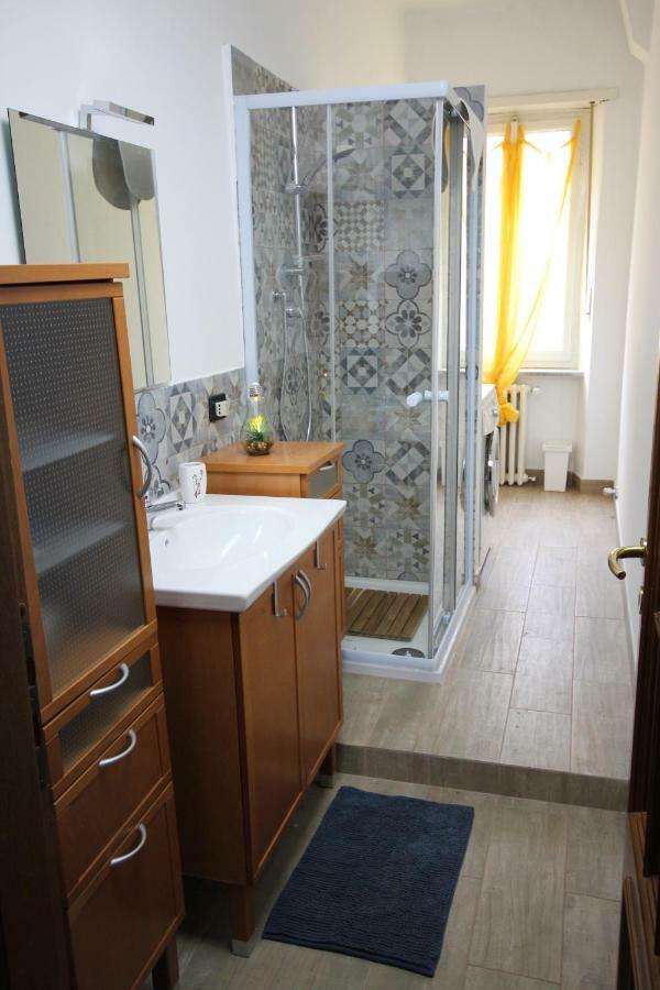 Apartmán A Casa Di Isotta Turín Exteriér fotografie