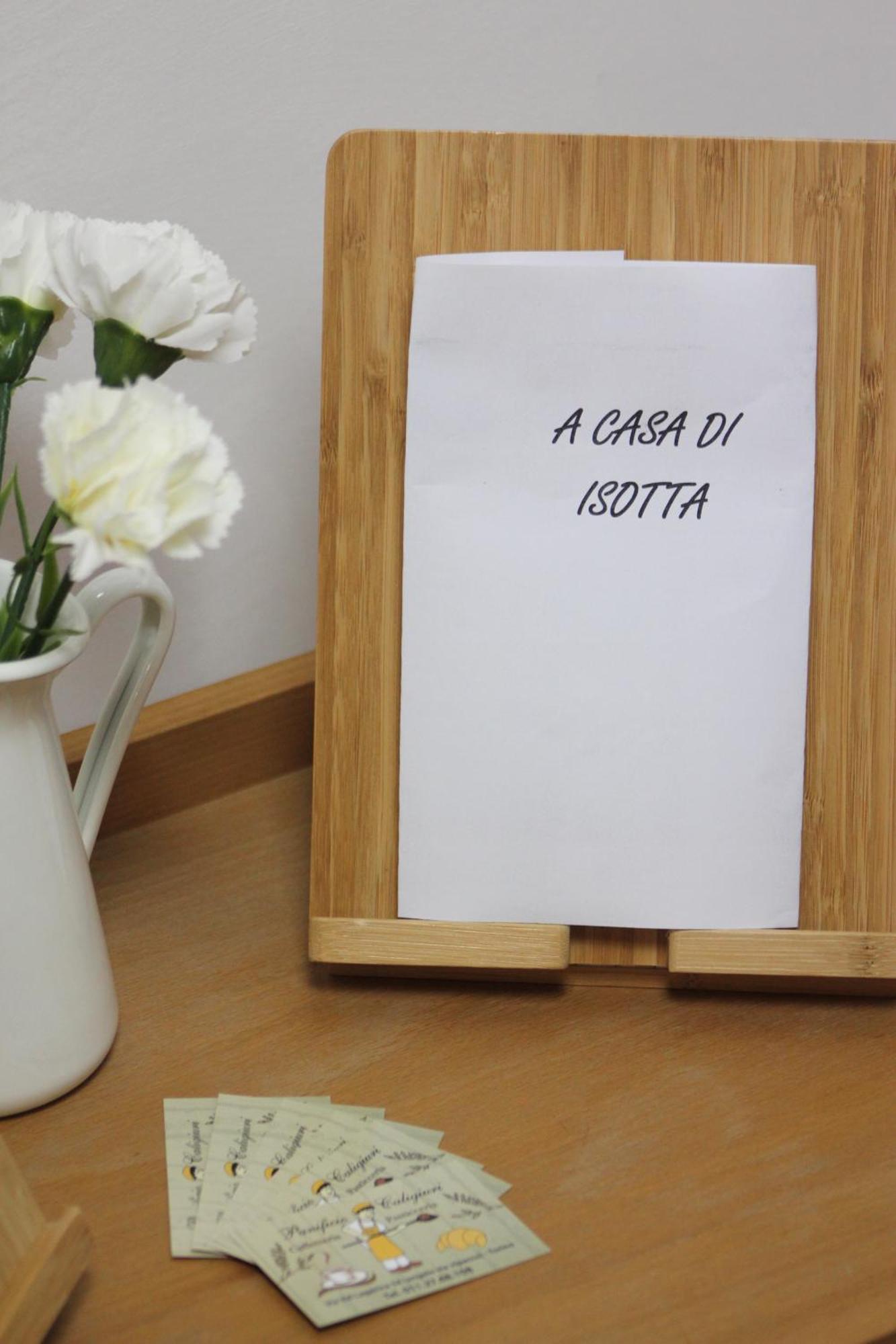 Apartmán A Casa Di Isotta Turín Exteriér fotografie